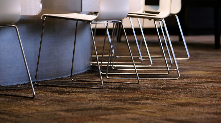 The Pros and Cons of Using Carpet In The Workplace